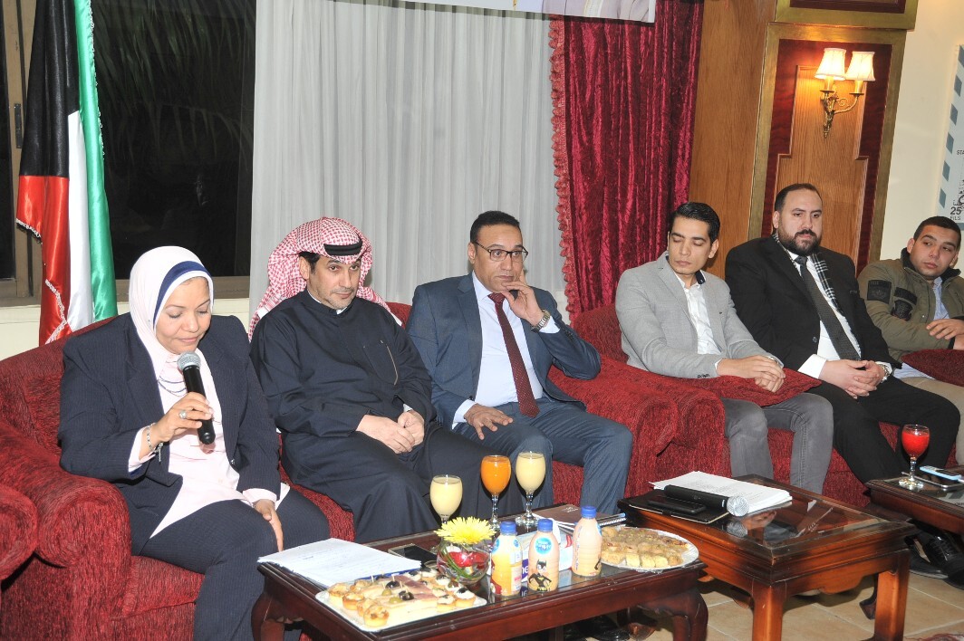 تدشين الصالون الثقافي بمقر المكتب